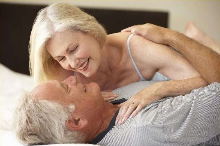 К чему могут привести занятия любовью в зрелом возрасте?